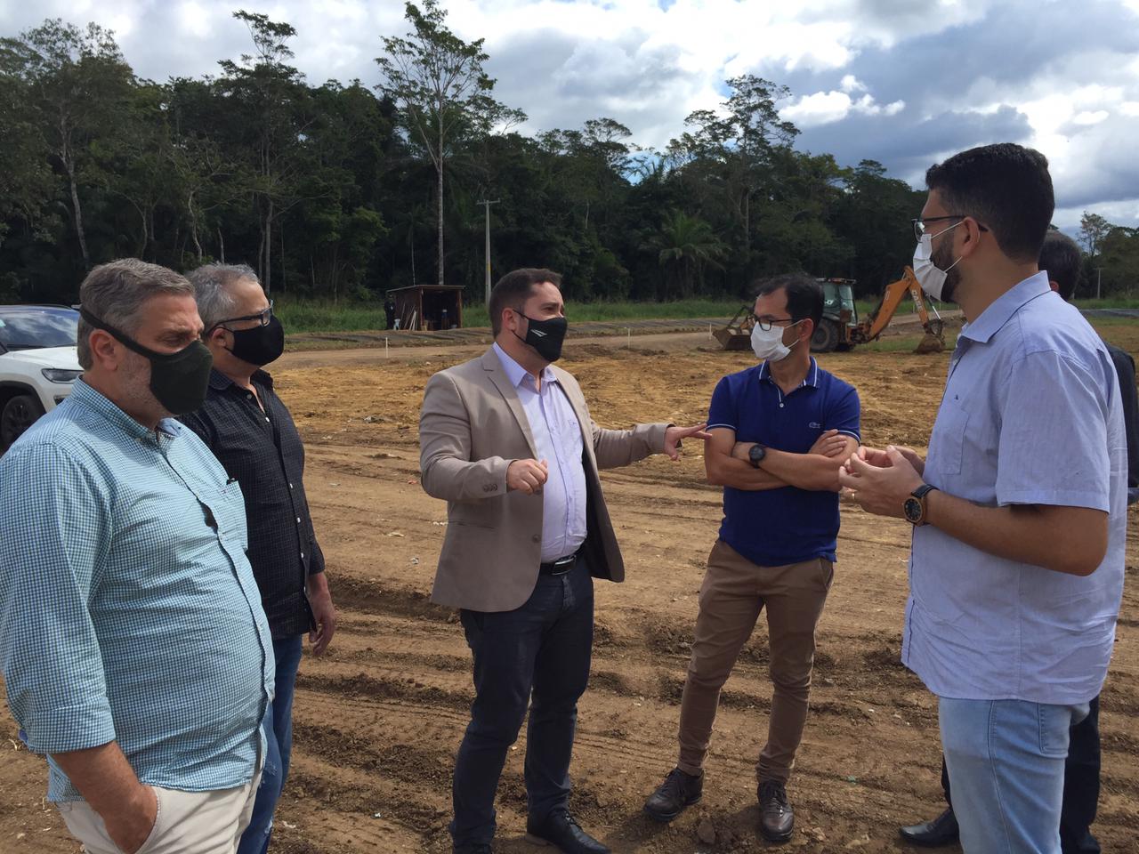 Dirigentes da ACI conhecem a estrutura da CVR Costa do Cacau